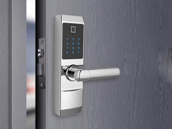 周至24小时上门开锁公司